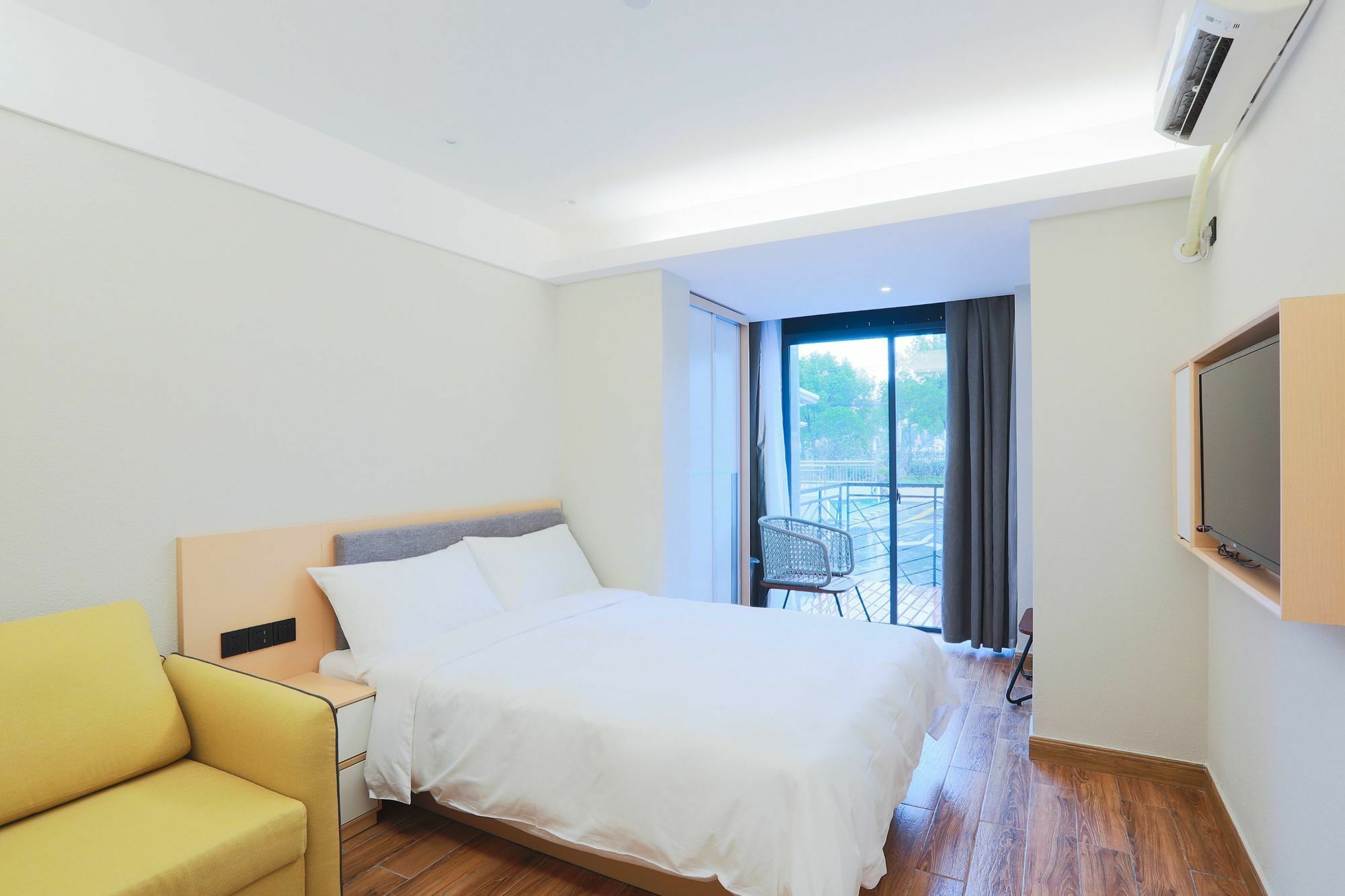 Cheng Jia Service Qi Bao Hua Lin Road Apartemen *